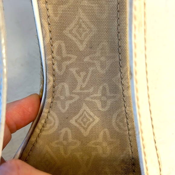 Louis Vuitton Monogram wedge - Picture 3 of 3